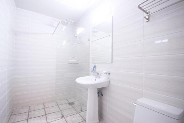 Yeosu Mj Motel מראה חיצוני תמונה